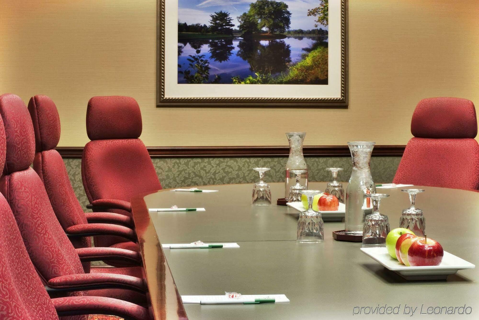 Holiday Inn Dayton/Fairborn I-675 By Ihg Eksteriør bilde