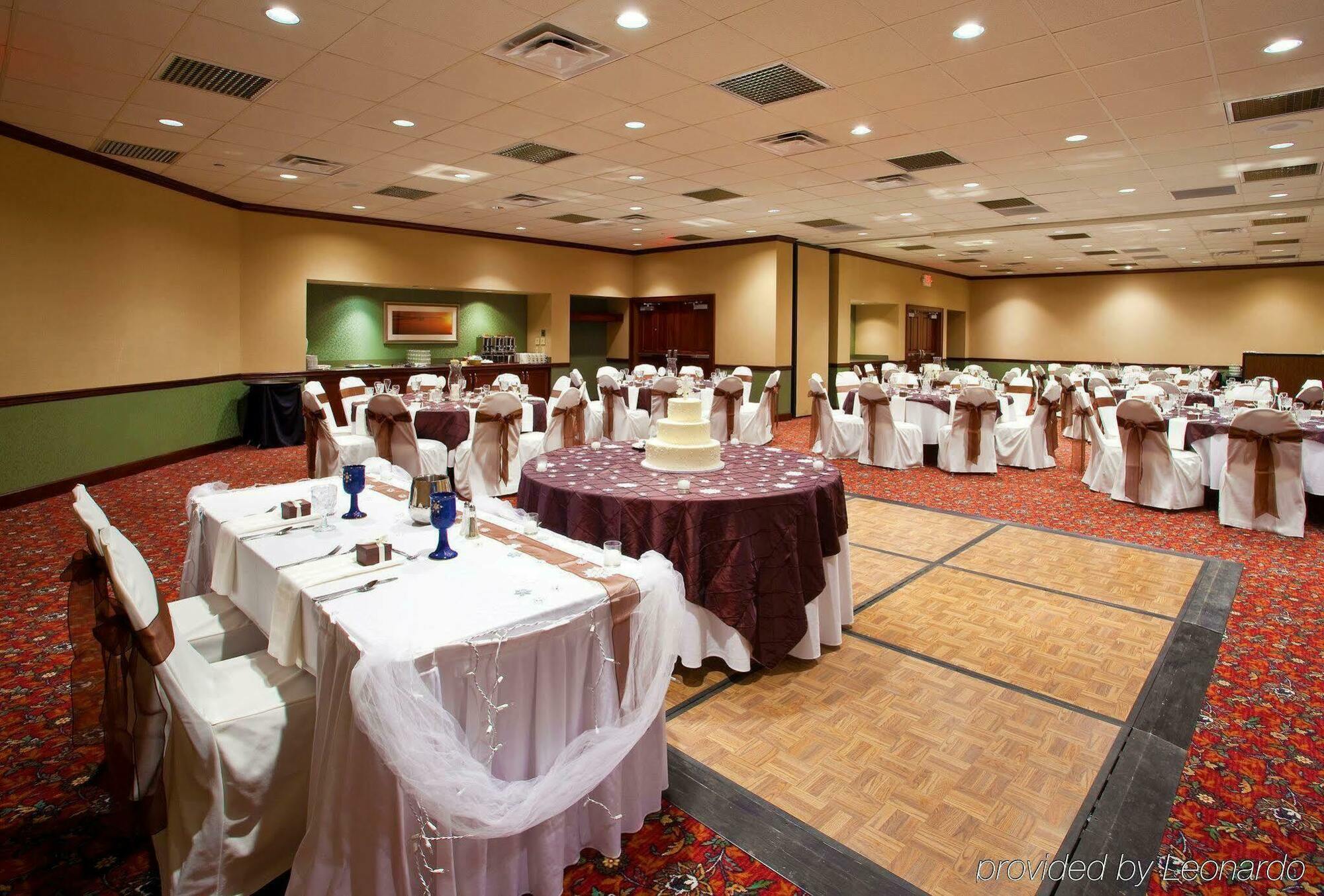 Holiday Inn Dayton/Fairborn I-675 By Ihg Eksteriør bilde